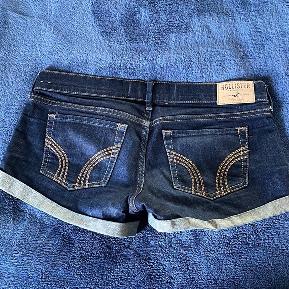 Hollister Shorts - Picture 4 of 4
